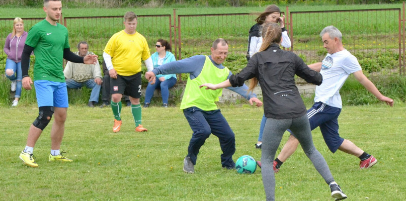 Rodzinny Turniej Piłkarski w Paszkach