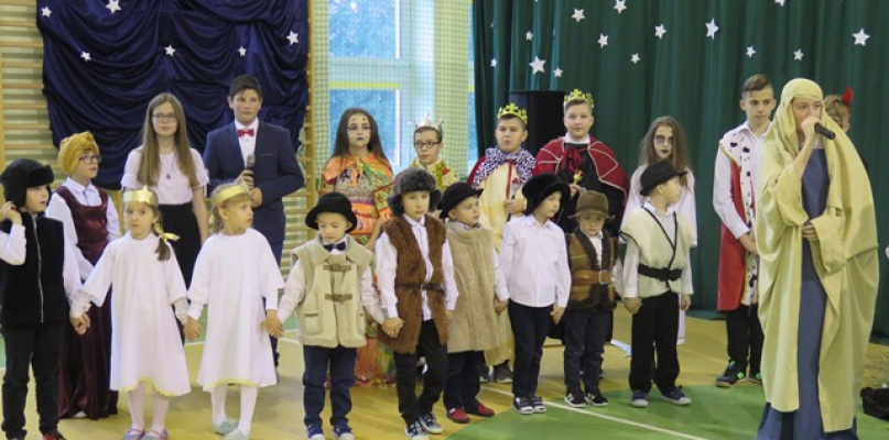 Jasełka w SP Domaszewnica