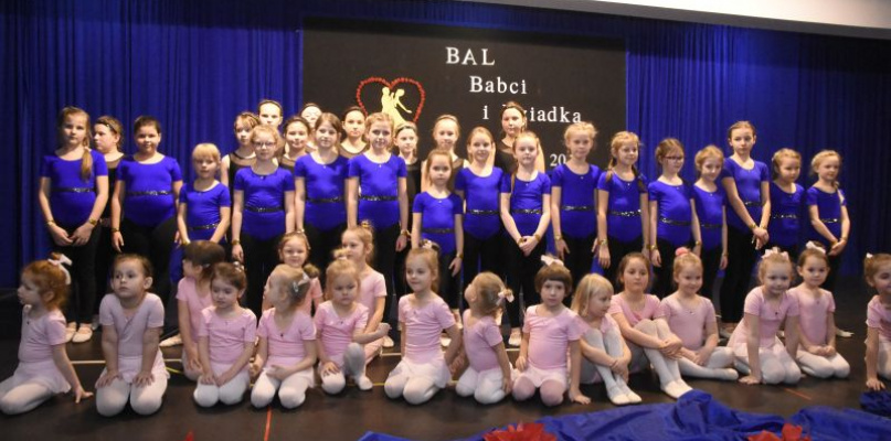 Bal Babci i Dziadka w GOK-u w Kąkolewnicy