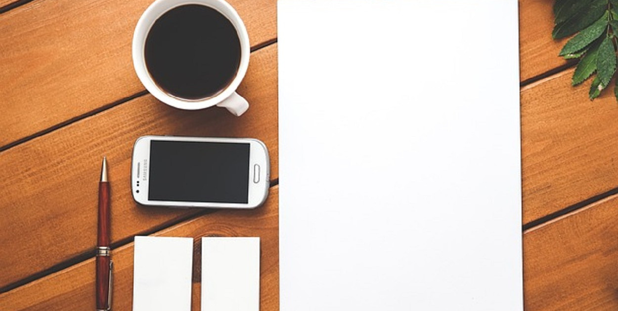 Systemy rezerwacji online: jak zyskać więcej czasu i lepiej zarządzać swoim kalend