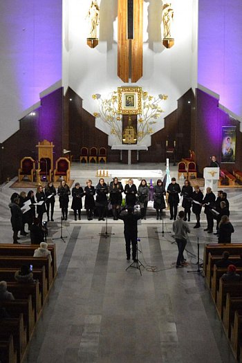 Koncert wokalno-instrumentalny w kościele MBNP-10218
