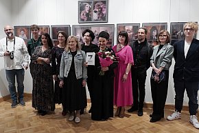 Wystawa fotografii >>7 grzechów głównych<<-12347