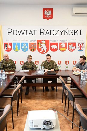 Spotkanie w/s programu \"Tarcza Wschód\" w Radzyniu-12371