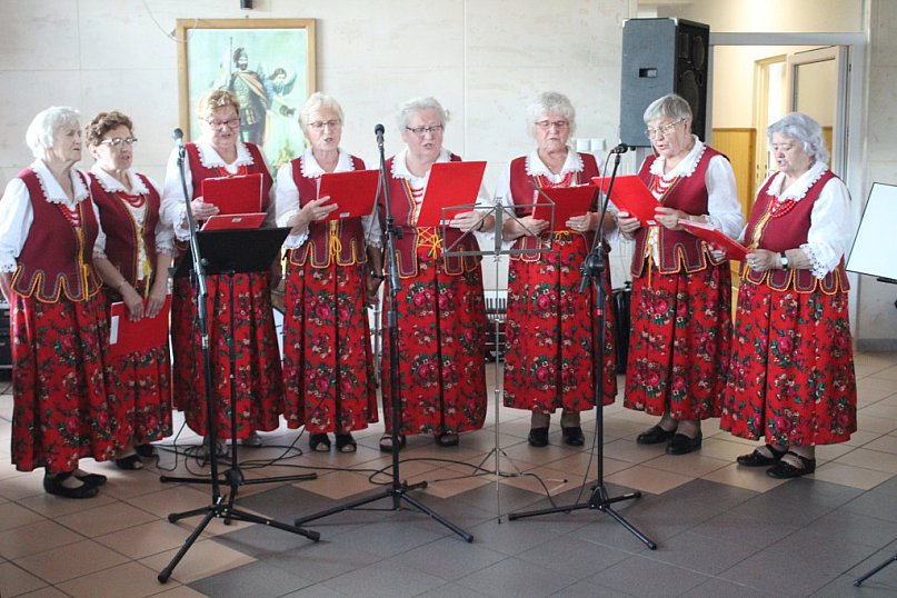 Biesiada Piosenki Ludowej w Komarówce Podlaskiej