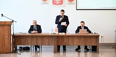 Sesja Rady Powiatu-238375