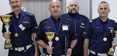 Policjant z Radzynia drugi w konkursie-238593