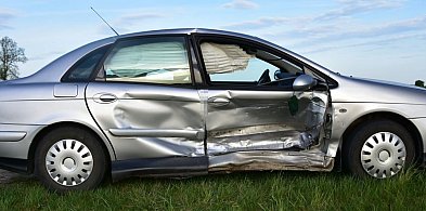 Wypadek na drodze krajowej w Bezwoli-243950