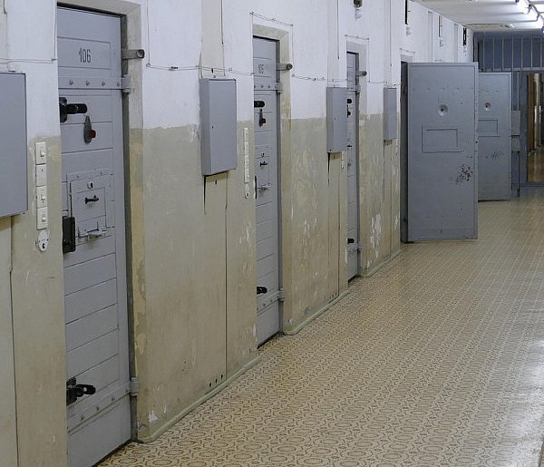 Polska na szczycie niechlubnego rankingu. Chodzi o więźniów-243984