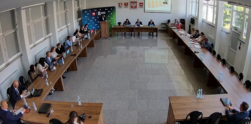Sprawozdanie z pracy ZGL na sesji Rady Miasta - 244702