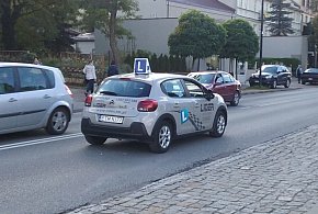 17-latkowie dostaną „prawko”. Nowe przepisy stawiają twarde warunki-247727