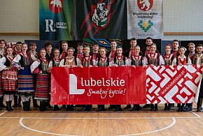 Zespół Pieśni i Tańca "Podlasie" w I LO