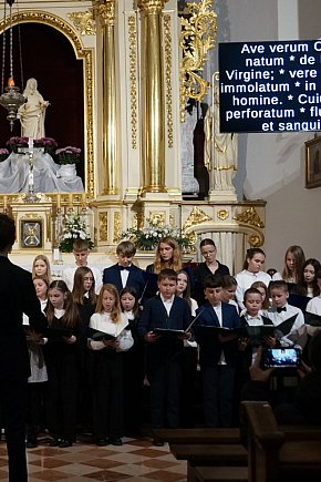 Koncert muzyki sakralnej w wykonaniu uczniów PSM-12880
