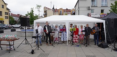 Biesiada przy Fontannie