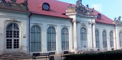 Odrzucenie wniosku o dotację na remont Oranżerii
