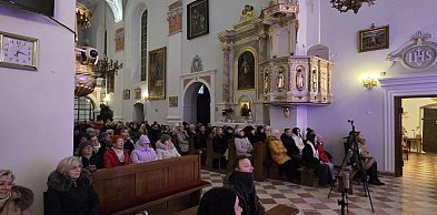 Wieczór Chwały w parafii Trójcy Św.