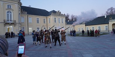 Pokaz dawnej musztry i broni