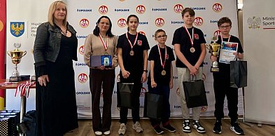 Szachiści z "Dwójki" z brązowym medalem na Mistrzostwach Polski