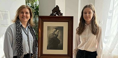 Uczennica I LO wyróżniona w konkursie wiedzy o Kraszewskim