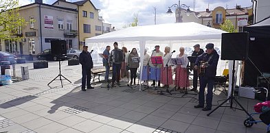 Biesiada przy Fontannie