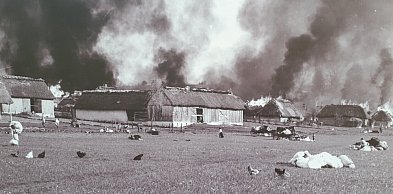 80. rocznica spalenia Wąwolnicy przez UB (2 V 1946)