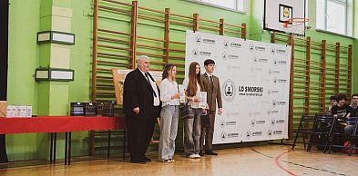 Uczennica SP w Komarówce zwyciężczynią konkursu