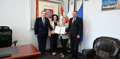 Dotacja dla powiatu na boisko