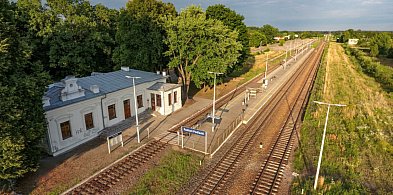 Linia na stację kolejową deficytowa?-247266