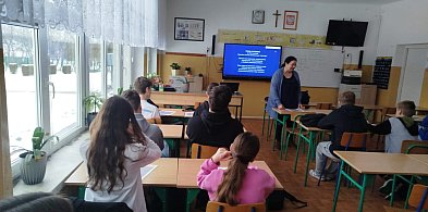 Spotkanie pracowników PUP z uczniami "Dwójki"