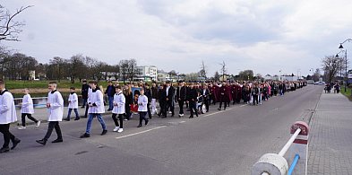 Radzyńska Droga Krzyżowa ulicami miasta