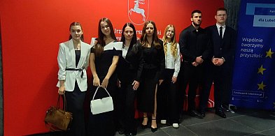 Stypendyści marszałka województwa z ZSP