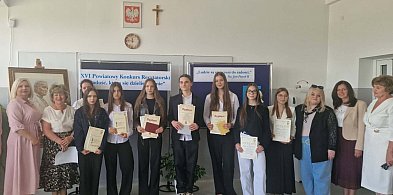 Sukcesy uczniów I LO w konkursach polonistycznych