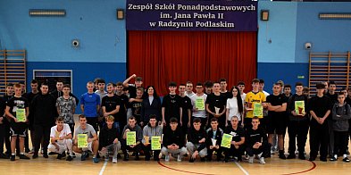 Listopadowy Turniej Piłki Nożnej w ZSP-246770