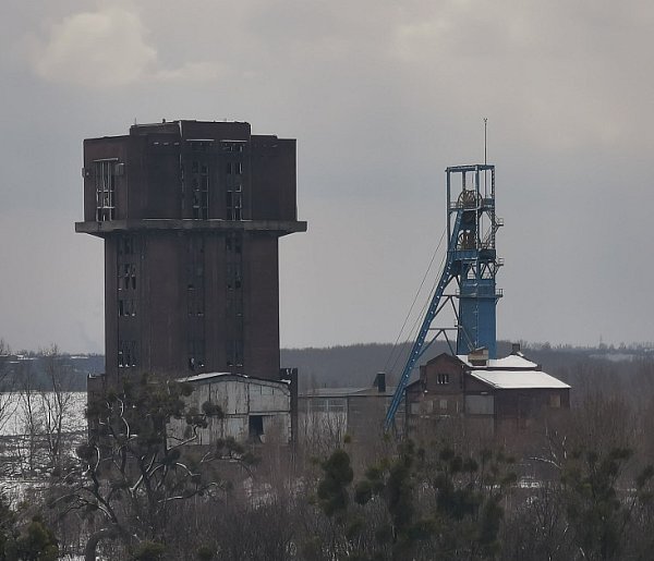 Pięcioletnie urlopy i nawet 170 tys. zł odprawy. Zmiany dla dużej grupy-245686