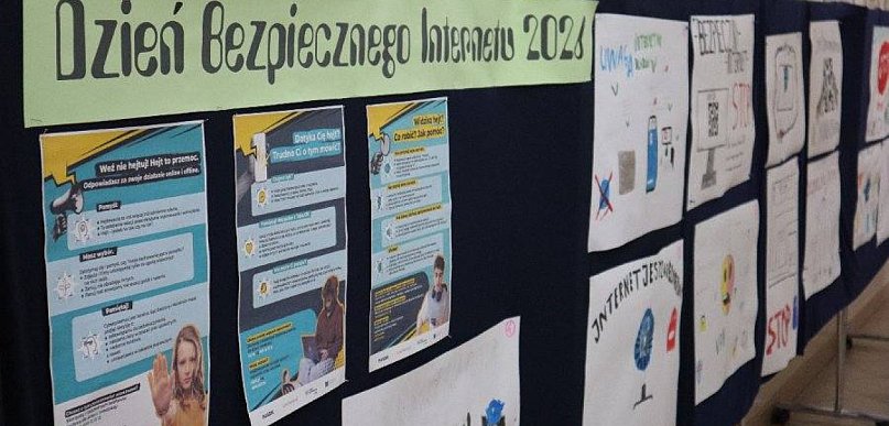 Dzień Bezpiecznego Internetu w ZSR w Woli Osowińskiej