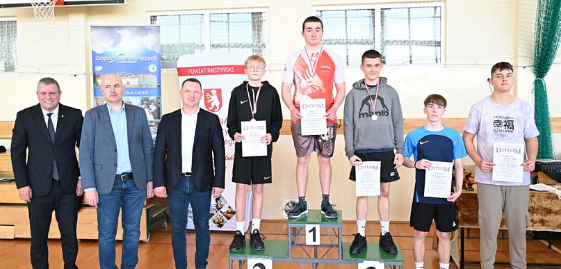 VI Powiatowy Turniej Tenisa Stołowego w Woli Osowińskiej