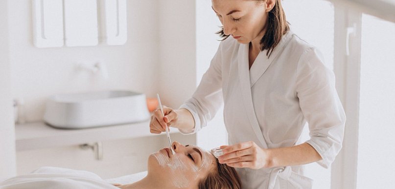 Jakie są wskazania do zabiegu mezoterapii igłowej i jakie efekty można uzyskać po