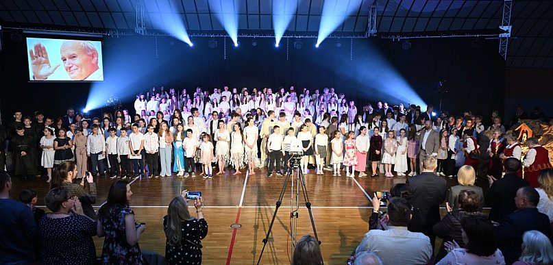 Widowisko "Wypłyń na głębię" w Komarówce