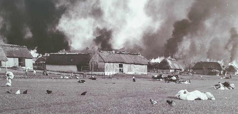 80. rocznica spalenia Wąwolnicy przez UB (2 V 1946)