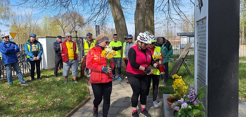 Rowerowy Rajd Szlakami Cmentarzy Żydowskich