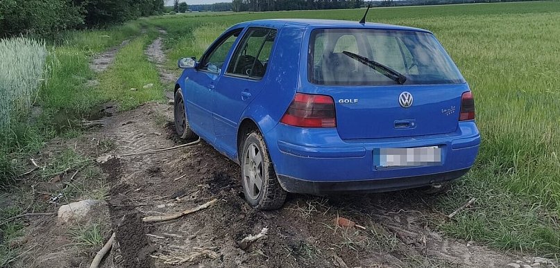Zbyt szybka jazda i próba ucieczki przed policją