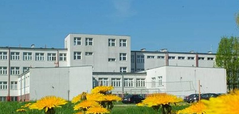 ZSP z tytułem "Złotej Szkoły"