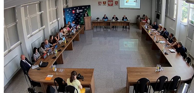 Sprawozdanie z pracy PEC na sesji Rady Miasta