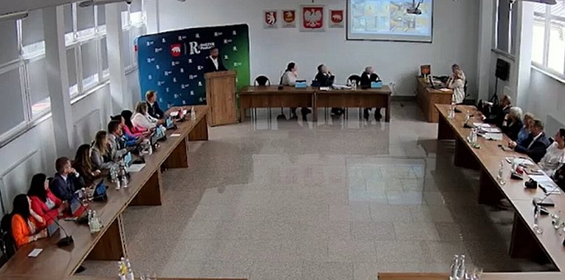 Sprawozdanie z pracy MOSiR na sesji Rady Miasta