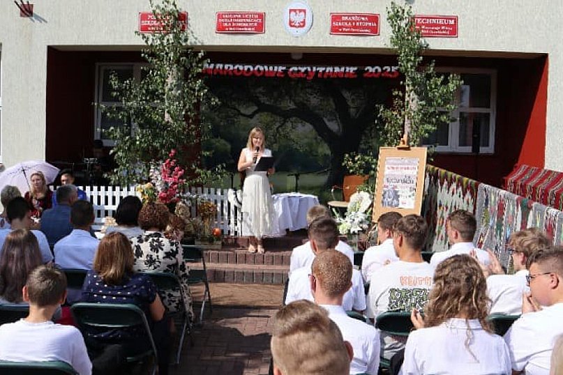 Narodowe Czytanie 2025 w ZSR w Woli Osowińskiej