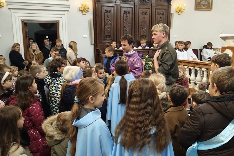 Wizyta harcerzy z ZHR w kościele