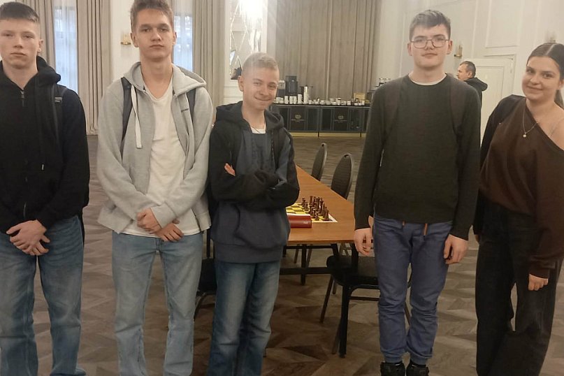 Uczniowie I LO na Licealiadzie szachowej