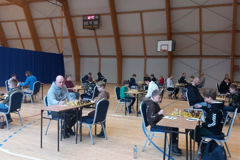 >>Kwalifikacyjne<< turnieje szachowe w Radzyniu