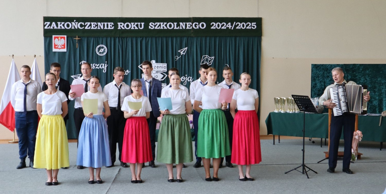 Zakończenie roku szkolnego w ZSR w Woli Osowińskiej