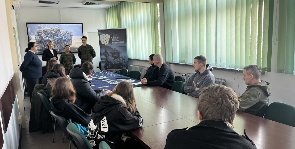 Drugie spotkanie z wojskowymi w PUP