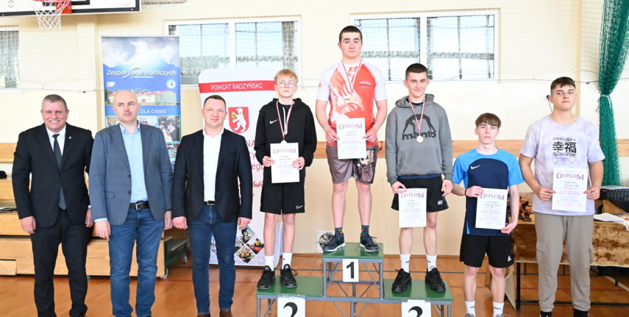 VI Powiatowy Turniej Tenisa Stołowego w Woli Osowińskiej